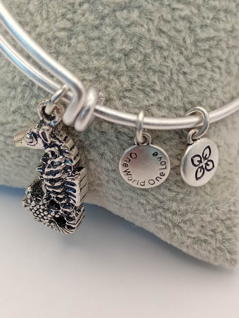 Urban Leaves ULOC002VS Bracelet Bangle Silver Metal Bangle Vintage Silver Unisex - Image 6