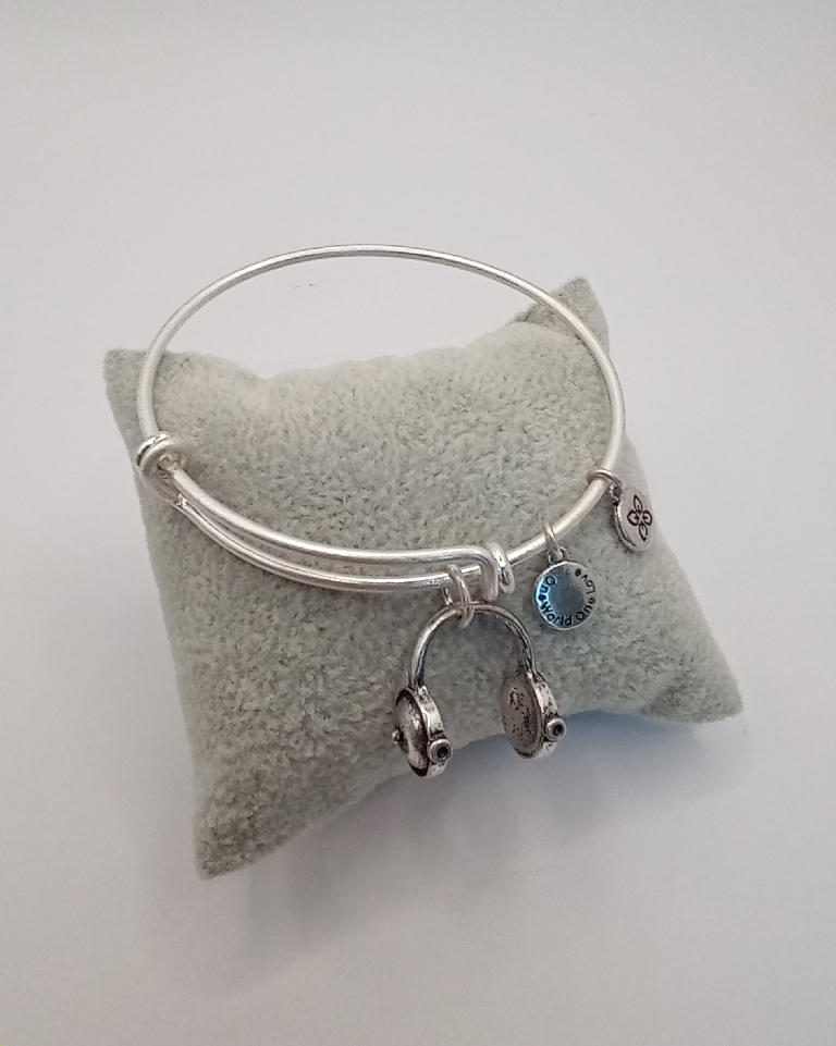 Urban Leaves ULUS002VS Bracelet Charm Bangle Silver Metal Bangle Headphones Vintage Silver Unisex - Image 4