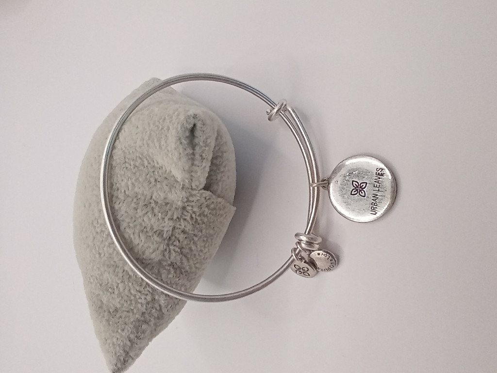 Urban Leaves ULIN005VS Bracelet Charm Bangle Silver Metal Bangle Letter E Vintage Silver Women - Image 4