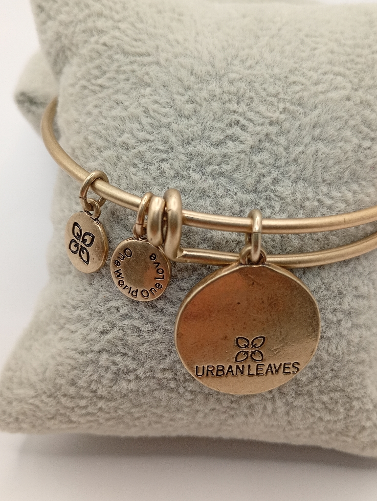 Urban Leaves ULUS009VG Bracelet Charm Bangle Gold Metal Bangle Friends Gold Tone Unisex - Image 5