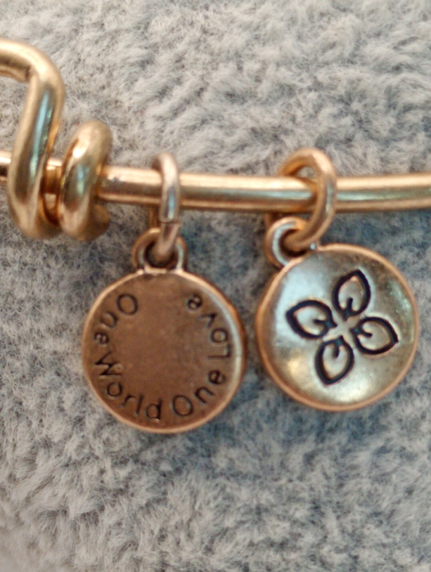 Urban Leaves ULFR001VG Bracelet Charm Gold Metal Bangle Pineapple Gold Tone Women - Image 5