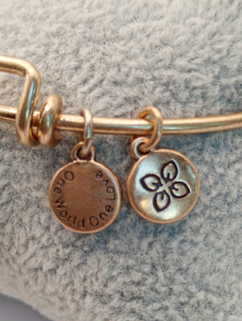 Urban Leaves ULFR001VG Bracelet Charm Gold Metal Bangle Pineapple Gold Tone Women - Image 5