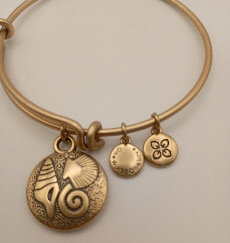 Urban Leaves ULOC003VG Bracelet Charm, Shells Gold Metal Bangle Gold Tone Women - Image 3