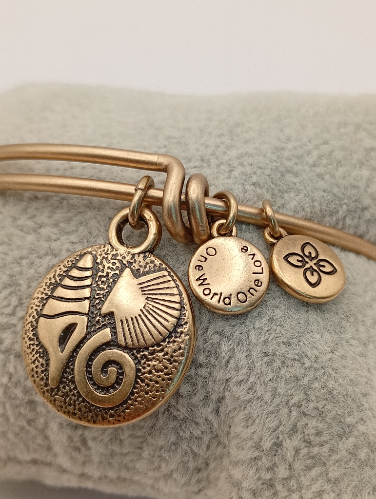 Urban Leaves ULOC003VG Bracelet Charm, Shells Gold Metal Bangle Gold Tone Women - Image 5