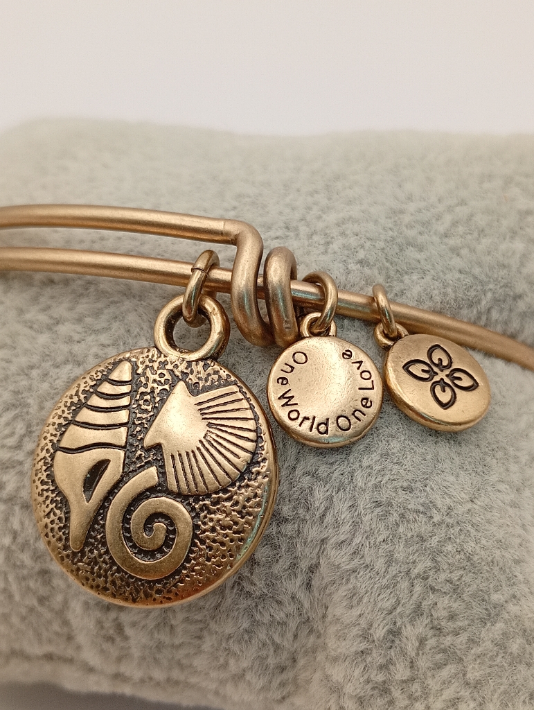 Urban Leaves ULOC003VG Bracelet Charm, Shells Gold Metal Bangle Gold Tone Women - Image 5