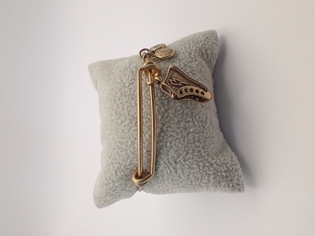 Urban Leaves ULUS001VG Bracelet Charm Gold Metal Bangle Shoe Vintage Gold Unisex - Image 4