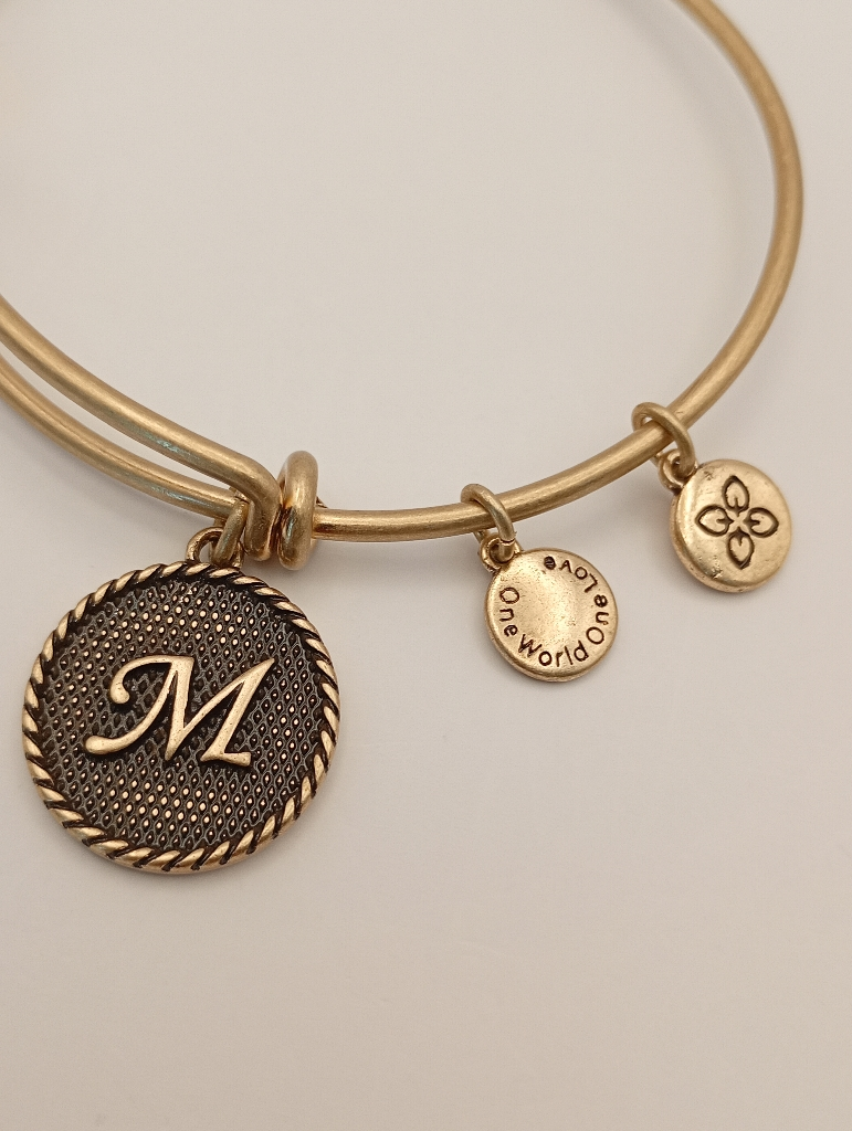 URBAN LEAVES ULIN013VG Bracelet Charm Gold Metal Bangle Letter M Gold Tone Unisex - Image 3