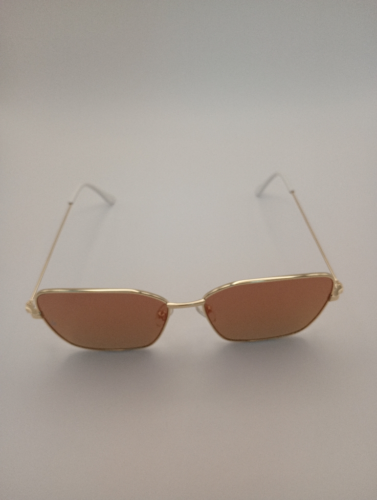 Lux-Lenses Ltd WPH-HT042 Sunglasses Unisex Rose Cat-eye Gold Metal, Plastic - Image 2