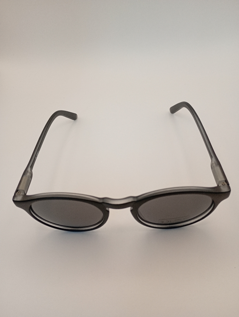 LUX-LENSED LTD 3014BLKBLK Sunglasses Unisex Black Oval Black Plastic - Image 2