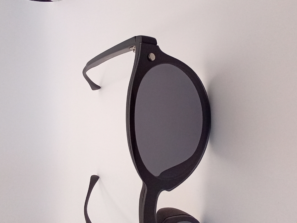 LUX-LENSED LTD SG18SUPA3005BLKB LK Sunglasses Unisex Grey Oval Black Plastic - Image 3