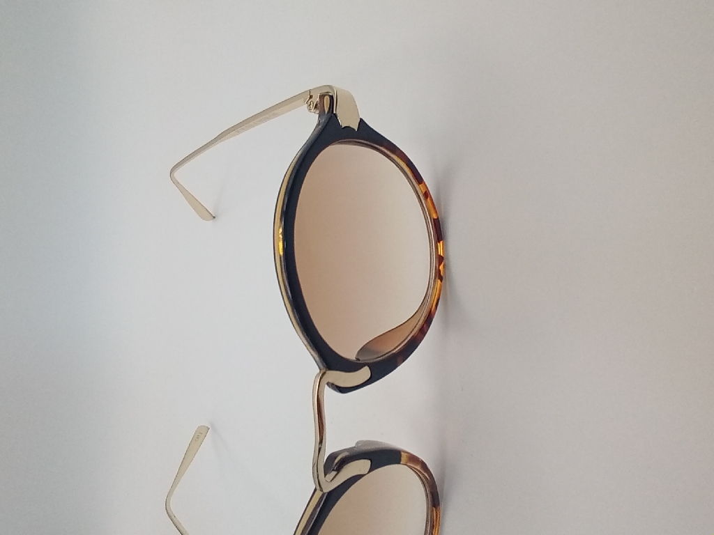 LUX-LENSES LTD SG17SUPB1023BRNBRN Sunglasses Unisex Brown Gradient Oval Brown Plastic, Metal - Image 3