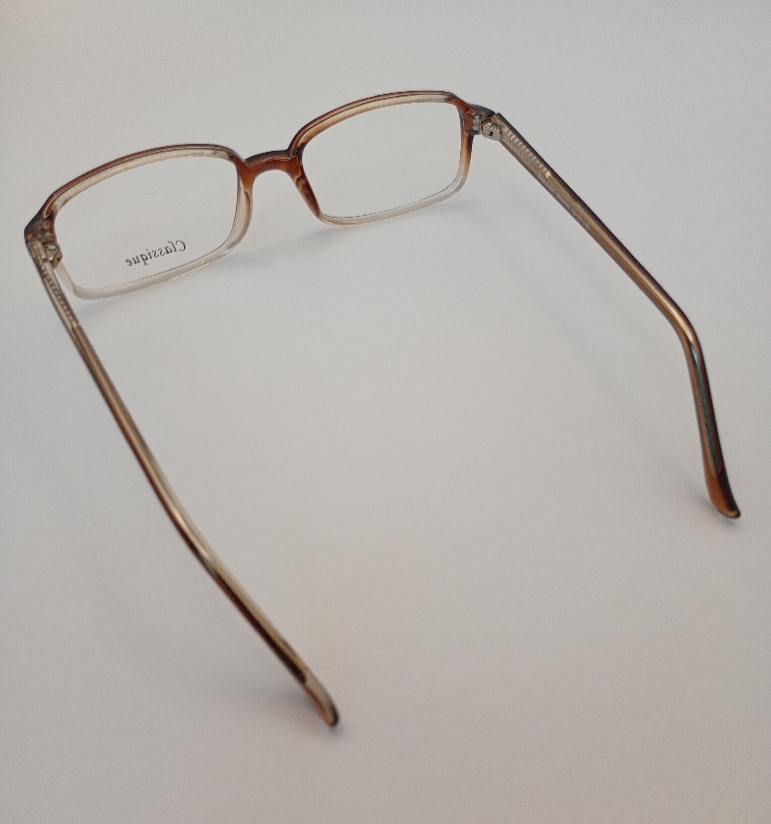 Classique CLASS601/P Eyewear Eyeglasses/Prescription Clear Full-Rim Rectangle Unisex Standard Barrel Hinge Brown Plastic - Image 3